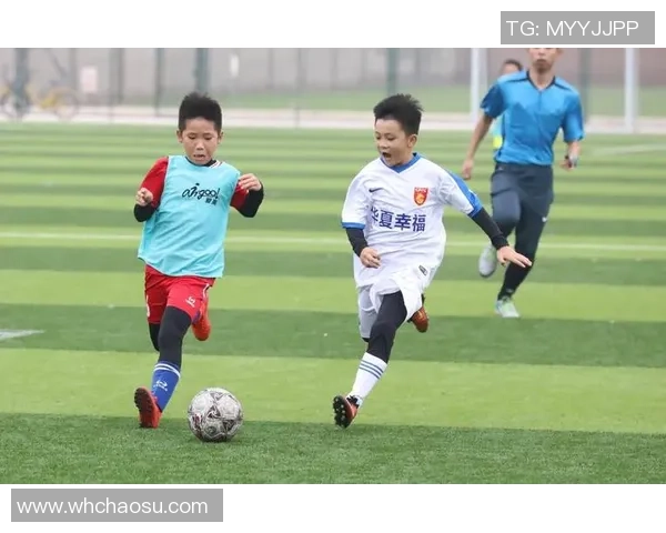 中国足球四大球星名单分析与历史地位评估