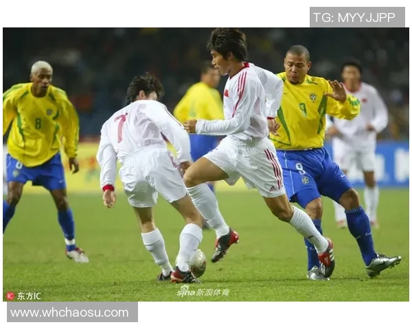 沙滩足球大牌球星闪耀赛场激情上演巅峰对决点燃无限热情