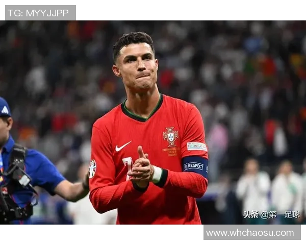 聚焦世界中场足球球星成长轨迹与绿茵场上的关键作用